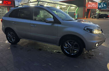 Внедорожник / Кроссовер Renault Koleos 2011 в 