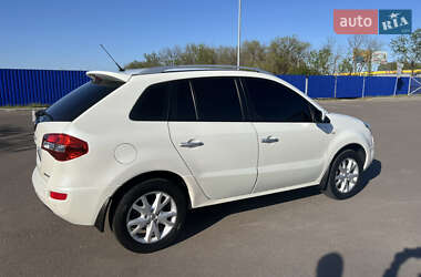 Внедорожник / Кроссовер Renault Koleos 2010 в 