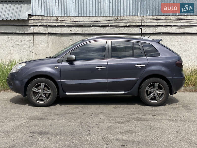 Внедорожник / Кроссовер Renault Koleos 2010 в Киеве