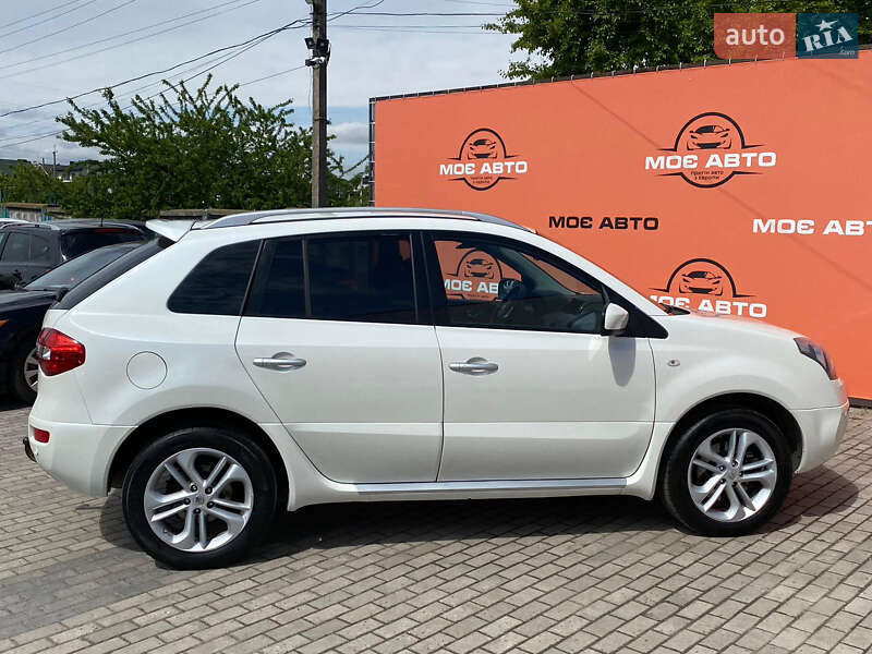 Позашляховик / Кросовер Renault Koleos 2010 в Рівному