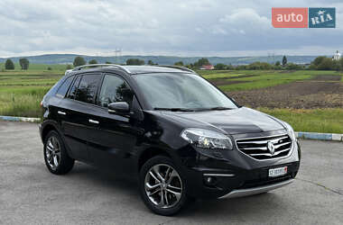 Позашляховик / Кросовер Renault Koleos 2013 в 