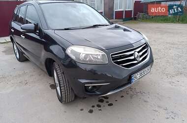 Позашляховик / Кросовер Renault Koleos 2011 в 