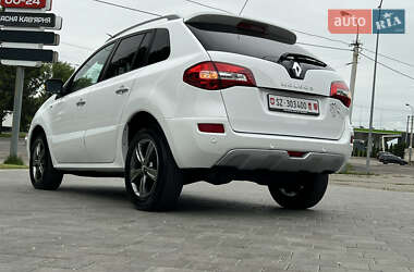 Позашляховик / Кросовер Renault Koleos 2013 в 
