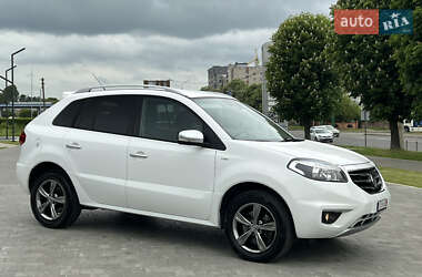 Позашляховик / Кросовер Renault Koleos 2013 в 
