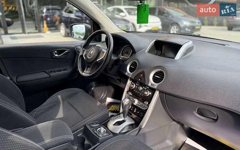 Внедорожник / Кроссовер Renault Koleos 2012 в Черновцах