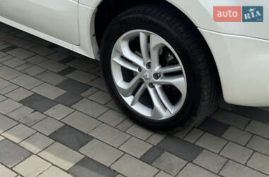 Внедорожник / Кроссовер Renault Koleos 2011 в 