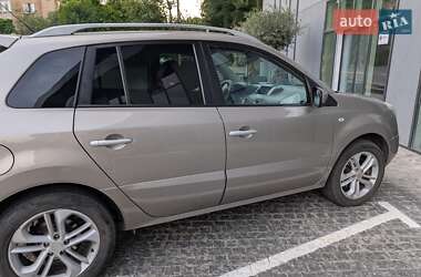 Внедорожник / Кроссовер Renault Koleos 2010 в Ужгороде