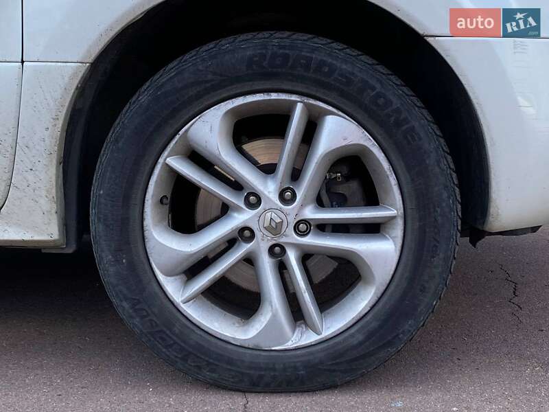 Позашляховик / Кросовер Renault Koleos 2011 в Києві