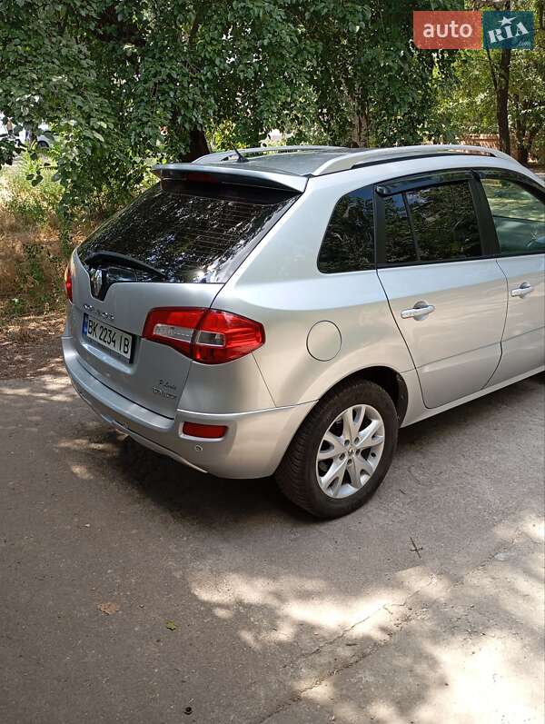 Внедорожник / Кроссовер Renault Koleos 2010 в Никополе