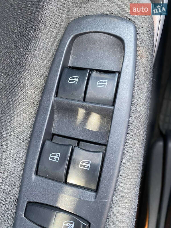 Позашляховик / Кросовер Renault Koleos 2008 в Острозі