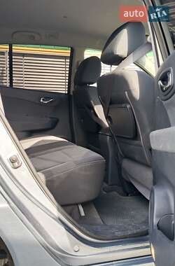 Внедорожник / Кроссовер Renault Koleos 2008 в 