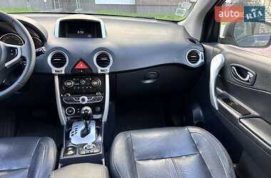 Внедорожник / Кроссовер Renault Koleos 2010 в 