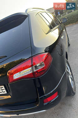 Позашляховик / Кросовер Renault Koleos 2011 в 