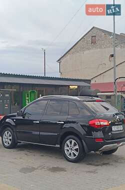 Внедорожник / Кроссовер Renault Koleos 2008 в 