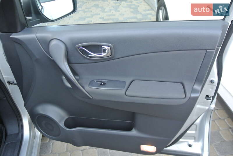 Внедорожник / Кроссовер Renault Koleos 2012 в Черновцах фото 24 Внедорожник / Кроссовер Renault Koleos 2012 в Черновцах