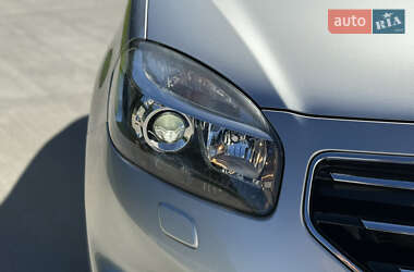 Позашляховик / Кросовер Renault Koleos 2012 в  фото 10 Позашляховик / Кросовер Renault Koleos 2012 в
