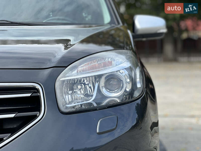 Позашляховик / Кросовер Renault Koleos 2012 в Луцьку