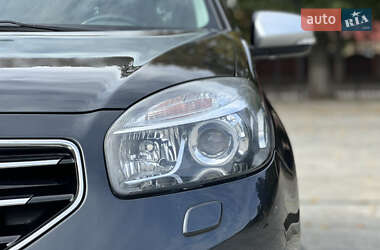 Внедорожник / Кроссовер Renault Koleos 2012 в 