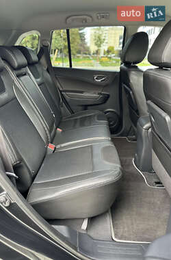 Внедорожник / Кроссовер Renault Koleos 2012 в 
