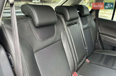 Внедорожник / Кроссовер Renault Koleos 2012 в 