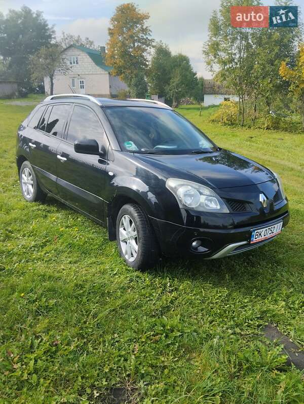 Позашляховик / Кросовер Renault Koleos 2008 в Рівному