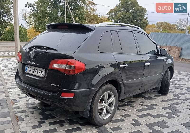 Позашляховик / Кросовер Renault Koleos 2011 в Корсунь-Шевченківському