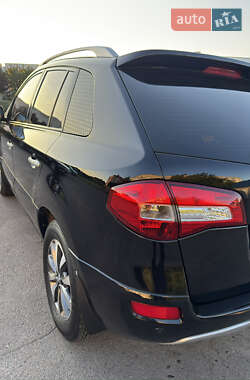 Внедорожник / Кроссовер Renault Koleos 2011 в 