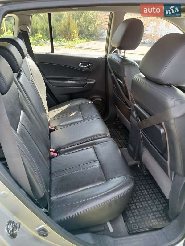 Внедорожник / Кроссовер Renault Koleos 2008 в Кривом Роге фото 9 Внедорожник / Кроссовер Renault Koleos 2008 в Кривом Роге