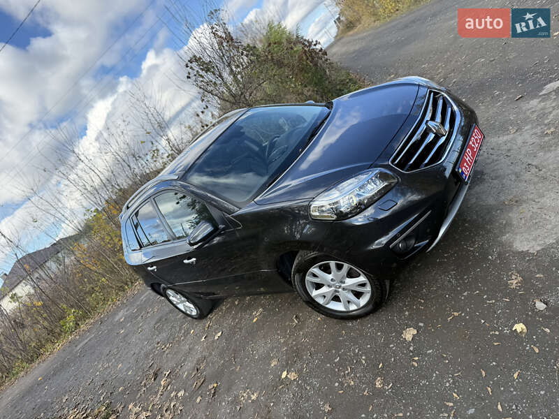 Внедорожник / Кроссовер Renault Koleos 2012 в Ровно