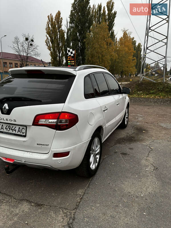 Внедорожник / Кроссовер Renault Koleos 2011 в Киеве