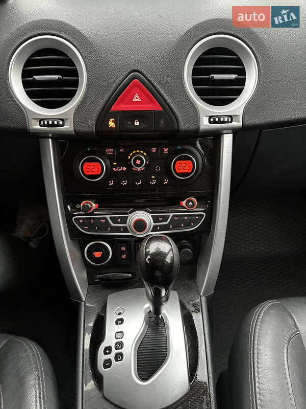 Внедорожник / Кроссовер Renault Koleos 2011 в Киеве