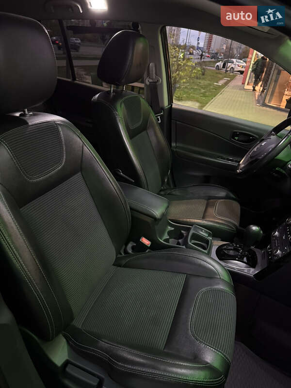 Позашляховик / Кросовер Renault Koleos 2015 в Києві фото 14 Позашляховик / Кросовер Renault Koleos 2015 в Києві