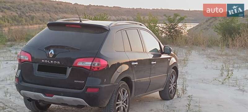 Позашляховик / Кросовер Renault Koleos 2011 в Олександрії