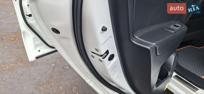 Внедорожник / Кроссовер Renault Koleos 2013 в Новоархангельске фото 55 Внедорожник / Кроссовер Renault Koleos 2013 в Новоархангельске