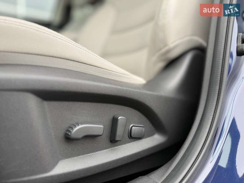 Позашляховик / Кросовер Renault Koleos 2020 в Києві фото 31 Позашляховик / Кросовер Renault Koleos 2020 в Києві