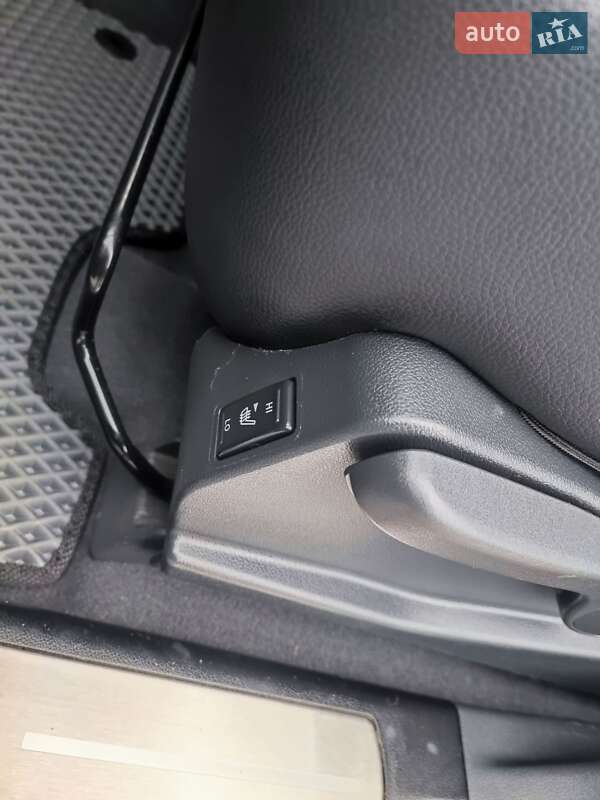 Внедорожник / Кроссовер Renault Koleos 2008 в Чернигове фото 9 Внедорожник / Кроссовер Renault Koleos 2008 в Чернигове