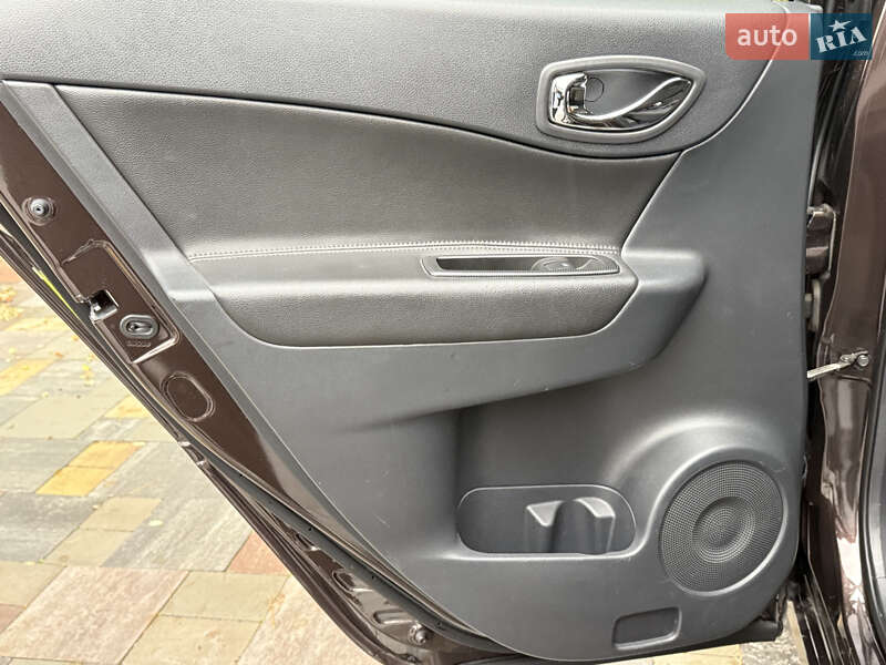 Внедорожник / Кроссовер Renault Koleos 2015 в Киеве