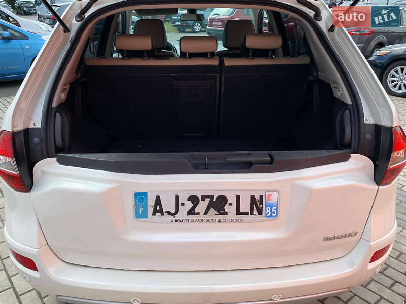 Внедорожник / Кроссовер Renault Koleos 2010 в Ровно