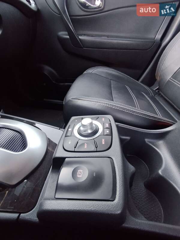 Внедорожник / Кроссовер Renault Koleos 2015 в Луцке