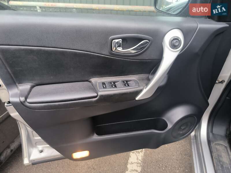 Позашляховик / Кросовер Renault Koleos 2008 в Києві