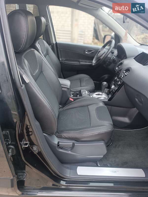 Позашляховик / Кросовер Renault Koleos 2012 в Львові