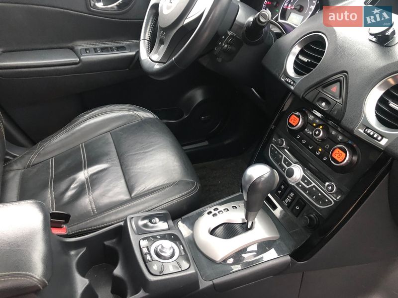 Внедорожник / Кроссовер Renault Koleos 2012 в Черновцах