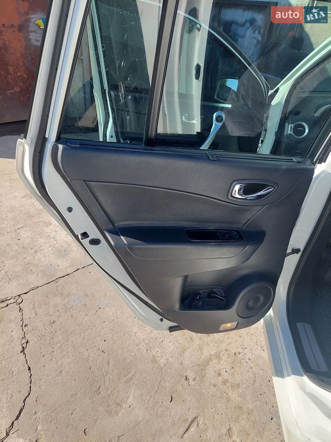 2010 Renault Koleos - мініатюра 13