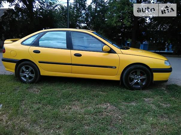 Renault Laguna 1996 года