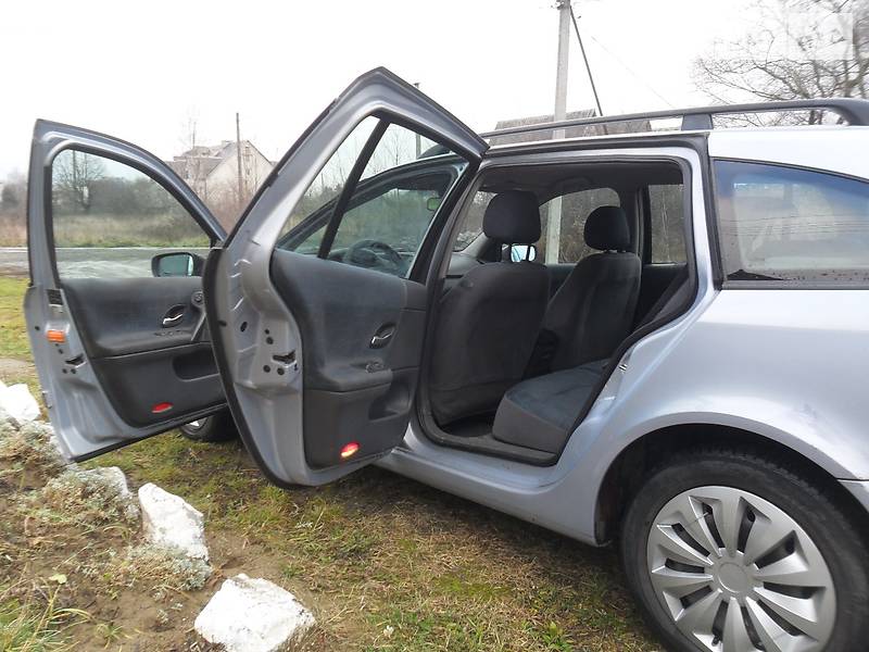 Універсал Renault Laguna 2002 в Чопі