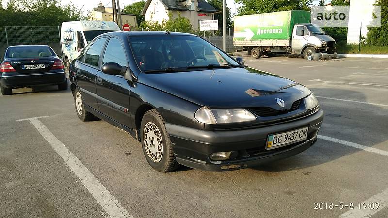 Renault Laguna 1995 года