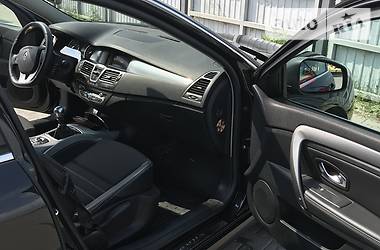 Хетчбек Renault Laguna 2013 в 