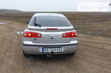 Хэтчбек Renault Laguna 2005 в Черновцах