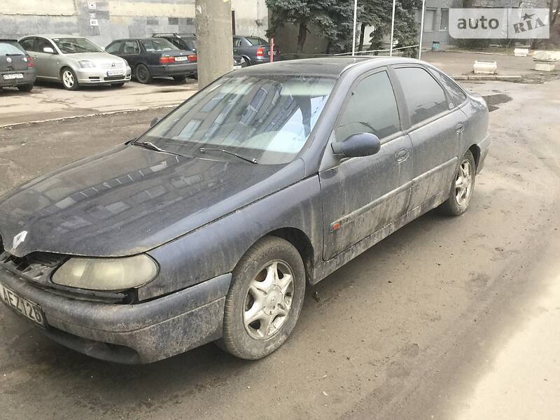Седан Renault Laguna 1997 в Киеве