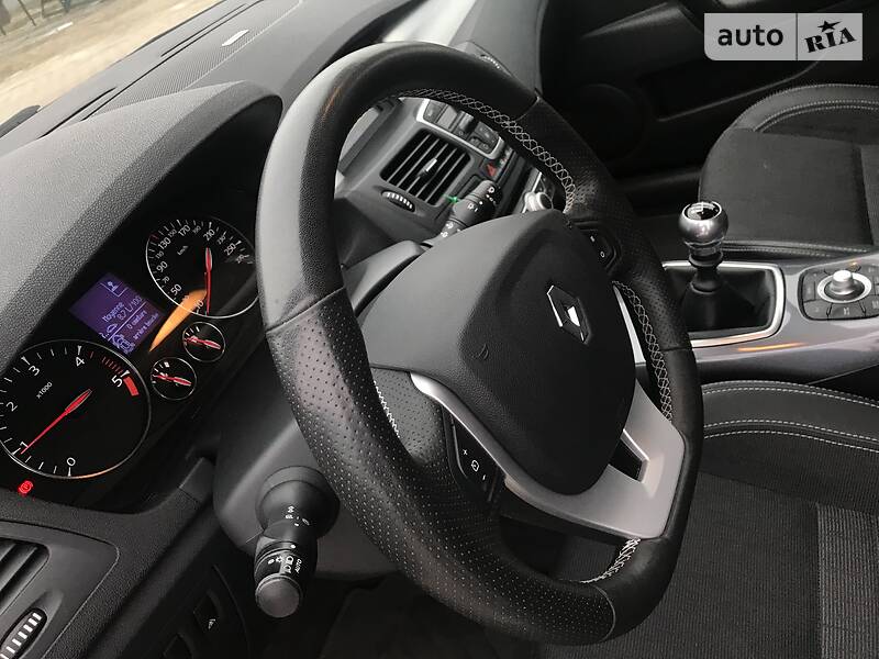Хетчбек Renault Laguna 2010 в Івано-Франківську